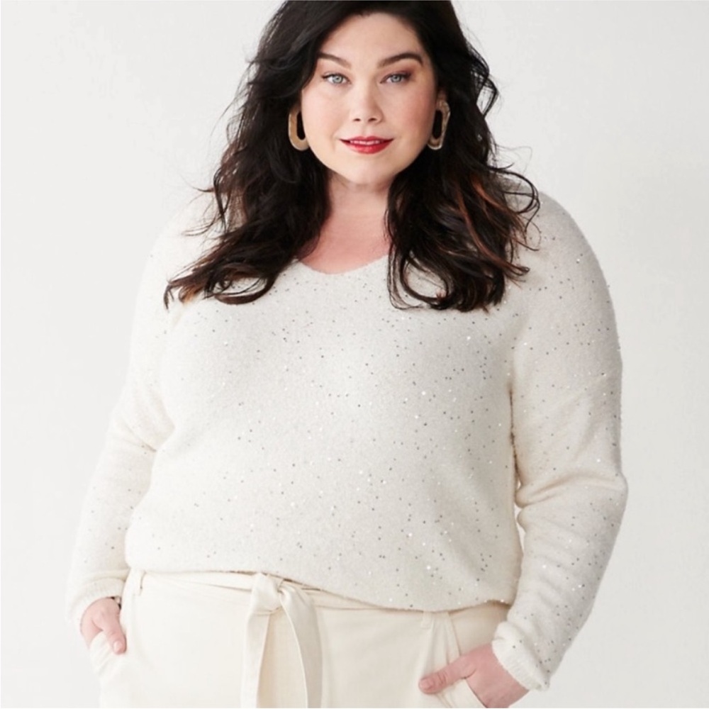 EVRI Sequined V-Neck Sweater‎